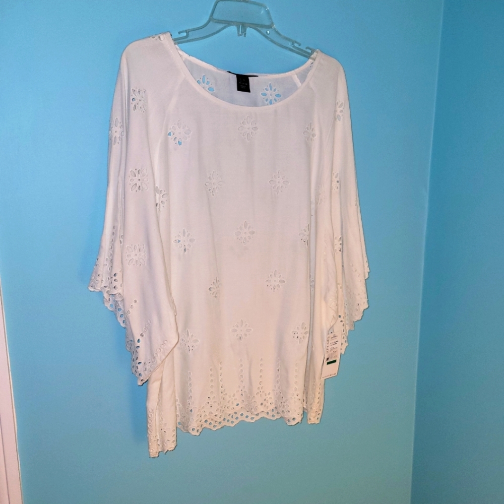 NWT Karen Kane Pointelle White Scoop Pullover Top sz. Large